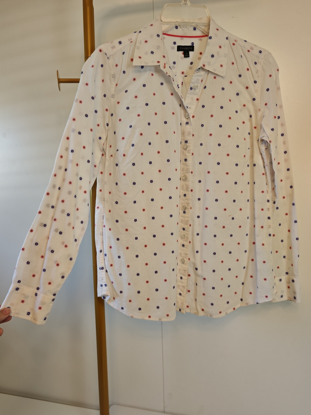 Vintage Simple Office Talbots White Button-Up Shirt with Small Red & Blue Dots S